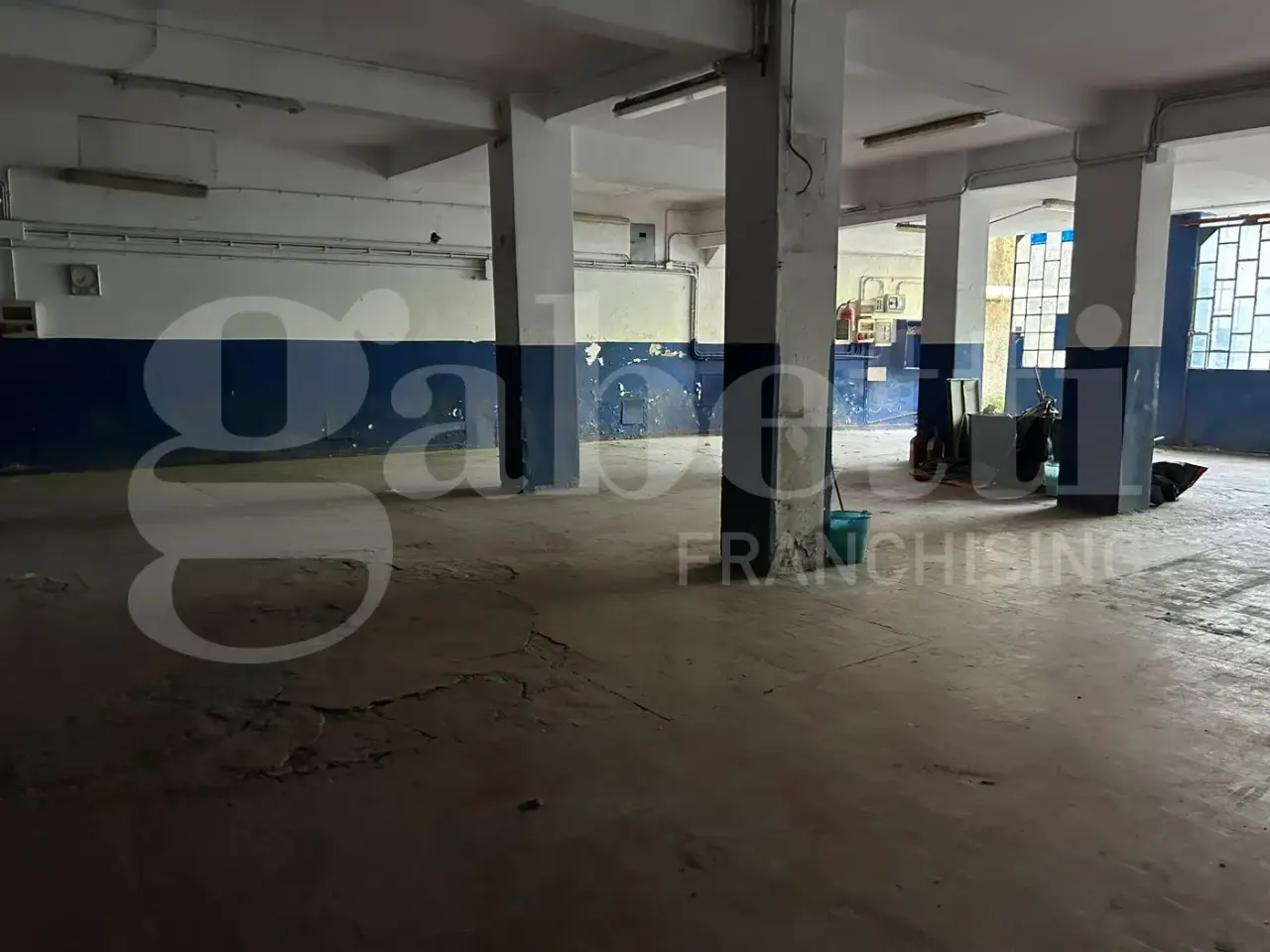Magazzino in Via Bertuccioni 19, Genova, {3} - Foto 2