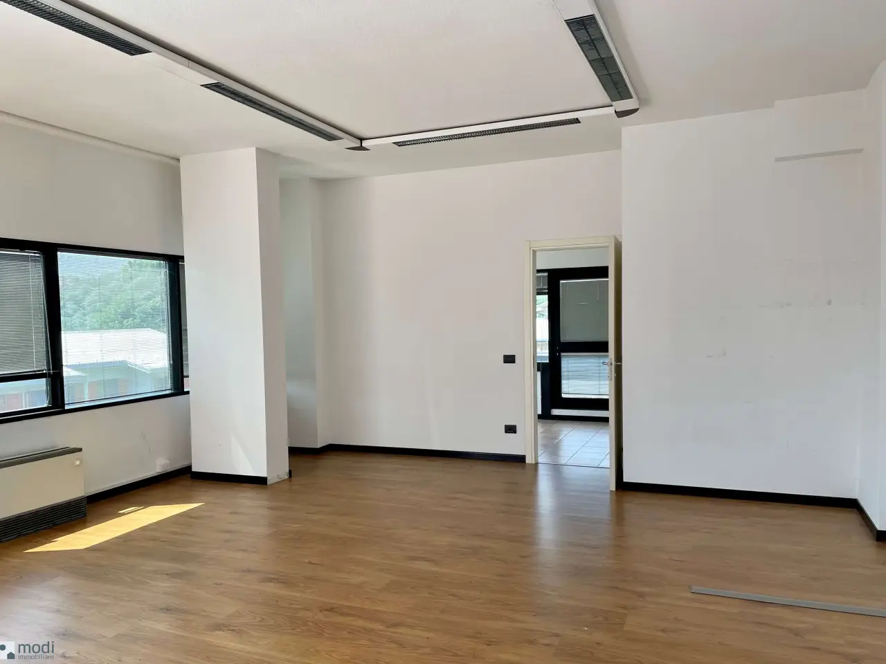 Ufficio in Viale De Gasperi 56/B, Crema, {3} - Foto 1