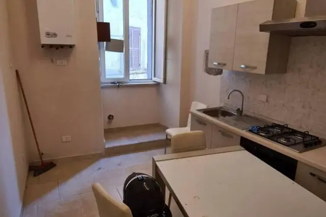 Zweizimmerwohnung in {3}, Piazza Giuseppe Garibaldi - Foto 1