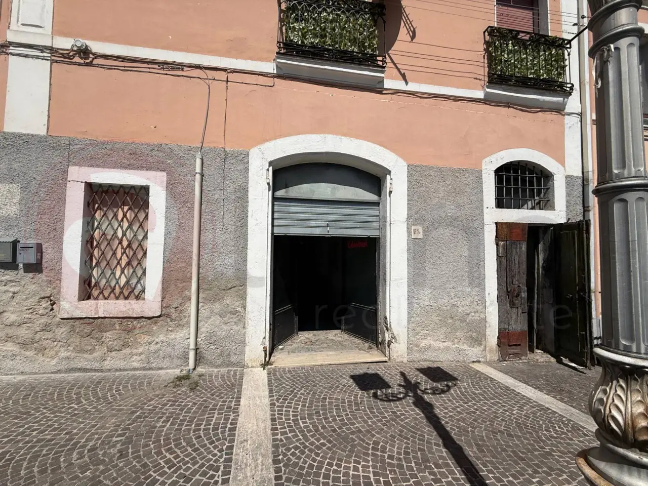 Negozio in Piazza Umberto I 43, Arce, {3} - Foto 2