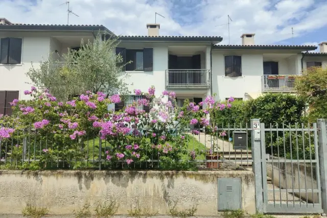 Villa a schiera in {3}, Via Lombardia 3 - Foto 1