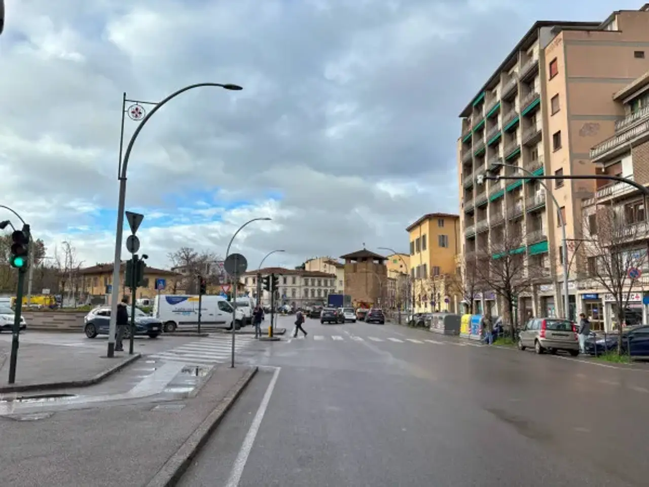 Negozio in Viale Belfiore 55, Firenze, {3} - Foto 1