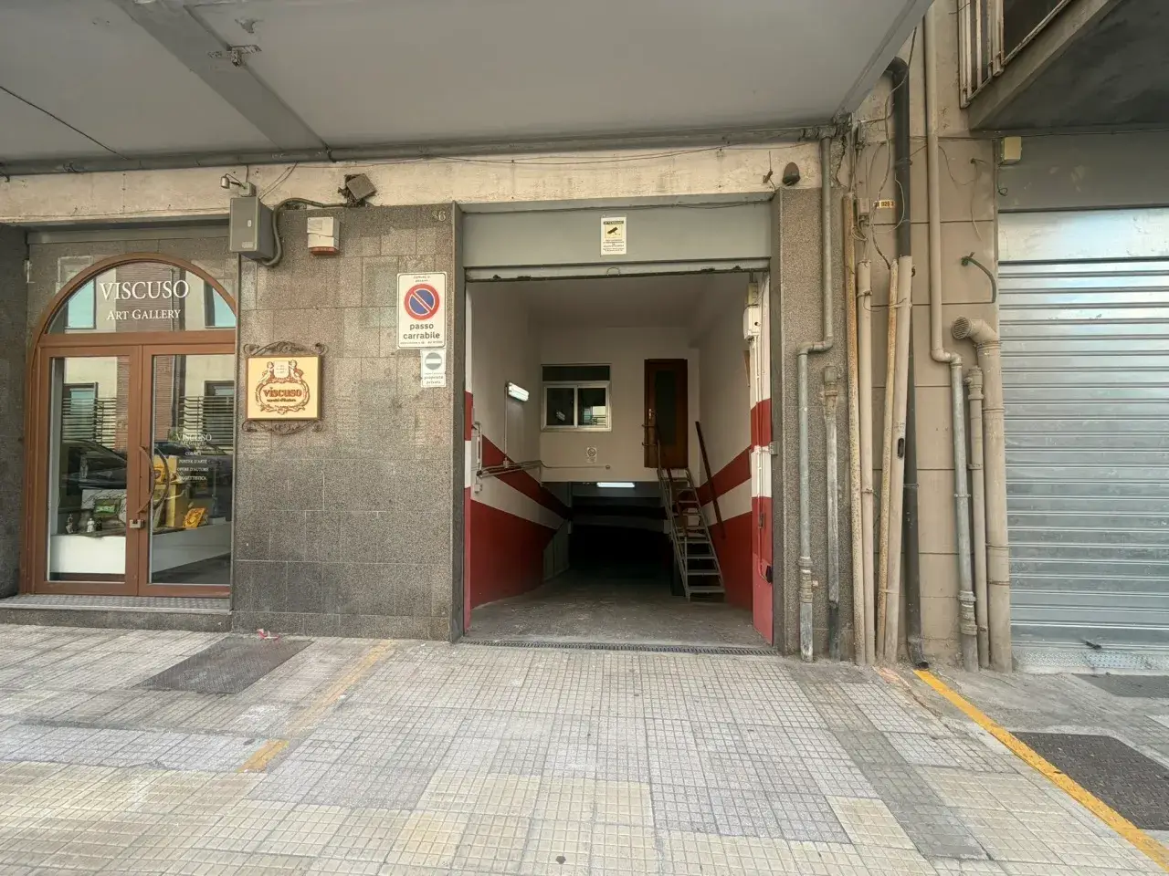 Parcheggio chiuso in Via Ugo Bassi 86, Messina, {3} - Foto 1
