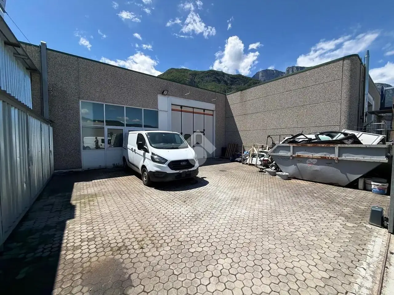 Capannone in Localita Produttiva I, Trento, {3} - Foto 1