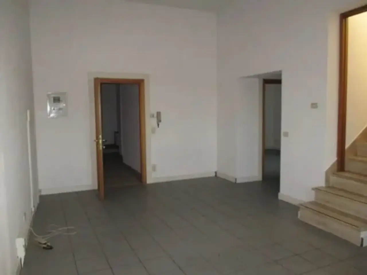 Ufficio in Quartiere Centro, Montevarchi, {3} - Foto 1