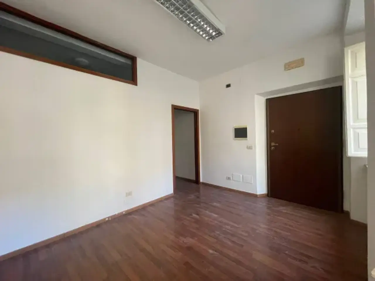 Ufficio in Corso Stamira 77, Ancona, {3} - Foto 1