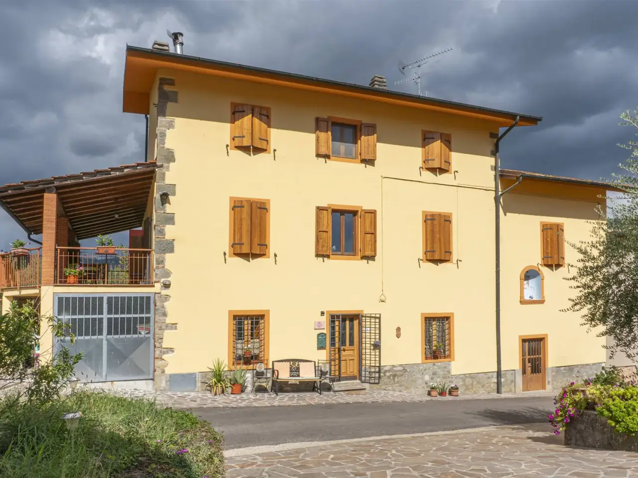 Azienda agricola in , Montecatini Terme, {3} - Foto 2