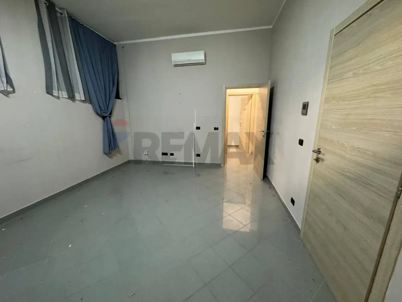 Negozio in Via Patriotti, Salsomaggiore Terme, {3} - Foto 2