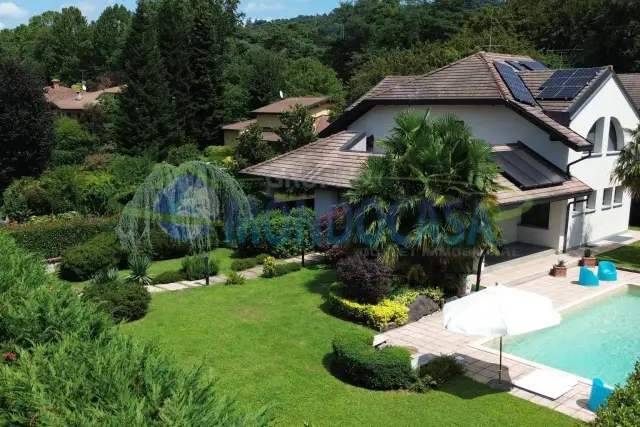 Villa in Strada Privata del Golf, Carimate - Foto 1