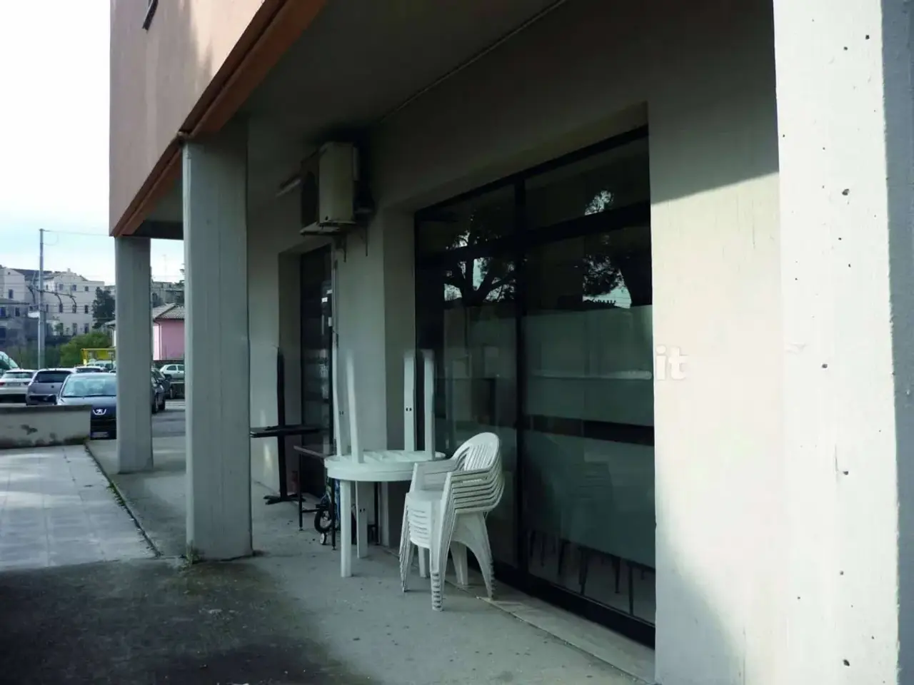 Negozio in Via della Repubblica 24, Civita Castellana, {3} - Foto 1