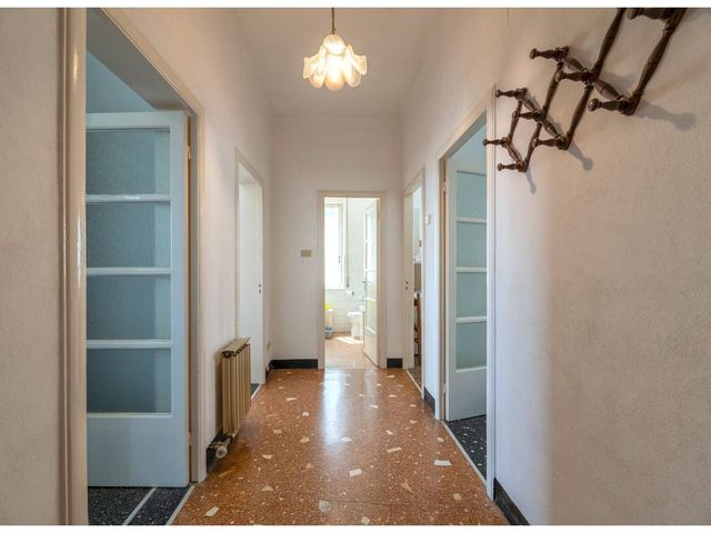 3-room flat in Via Villa Grande, Varazze - Photo 1