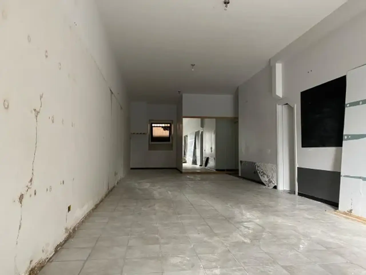 Negozio in Via Casale, Isernia, {3} - Foto 2
