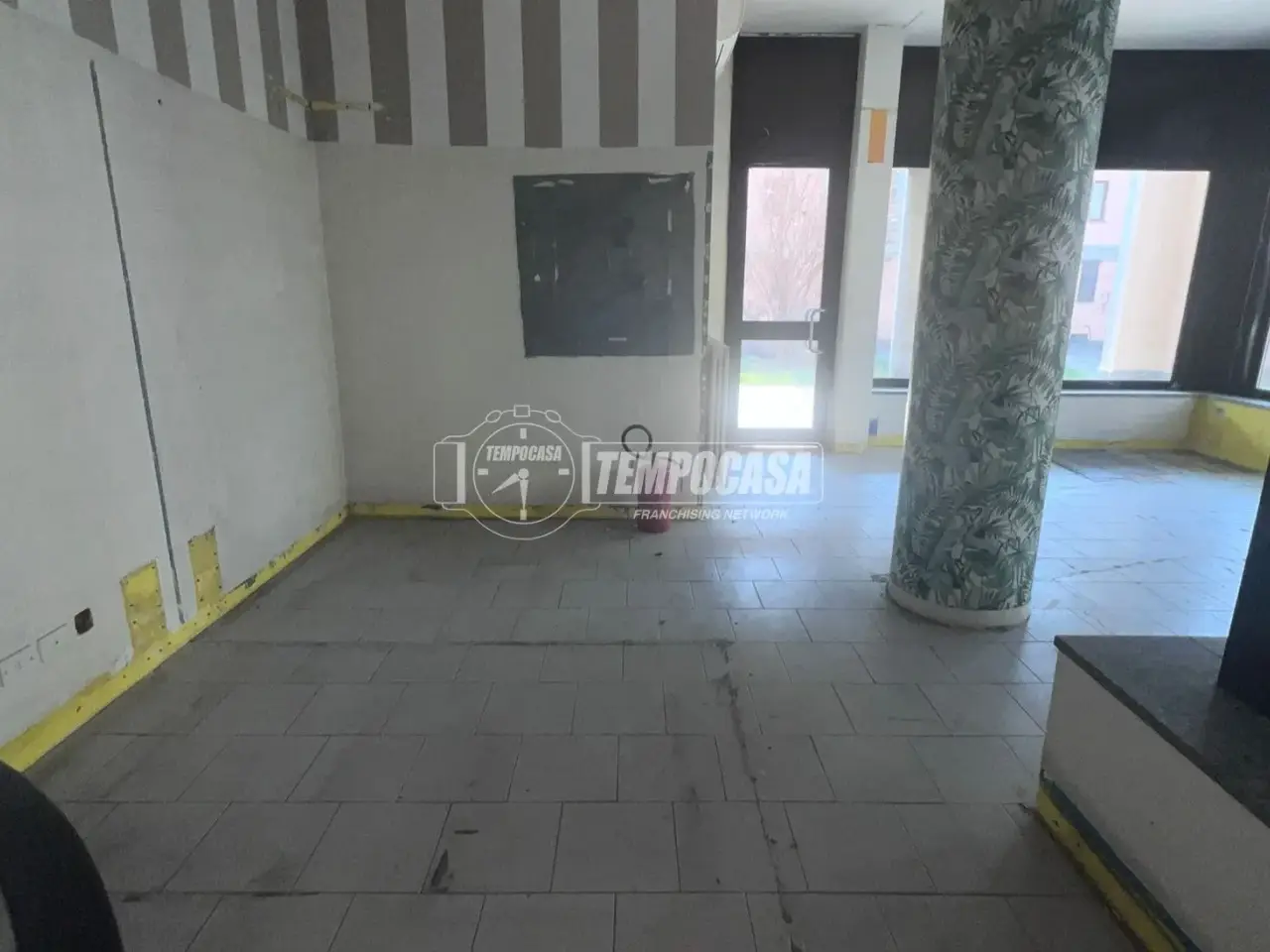 Negozio in , Paderno Dugnano, {3} - Foto 1