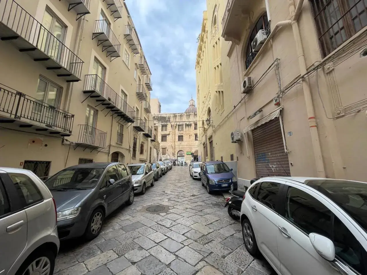 Palazzina commerciale in Via Firenze 5, Palermo, {3} - Foto 2