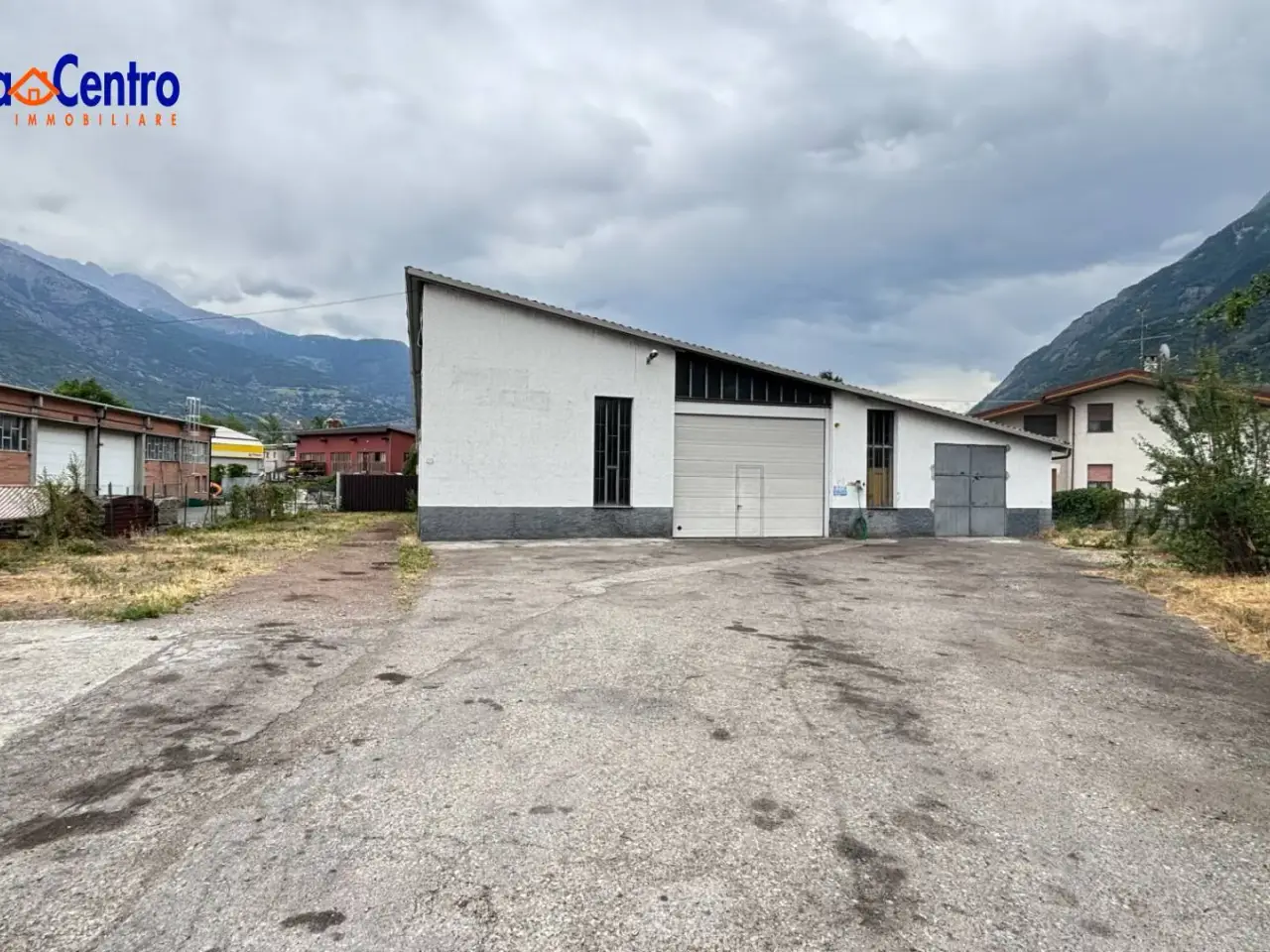 Capannone in Plan Felinaz, Charvensod, {3} - Foto 1