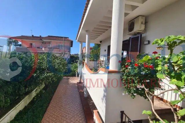 Villa in Via Ripuaria  149, Giugliano in Campania - Foto 1