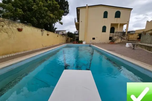 insertion image