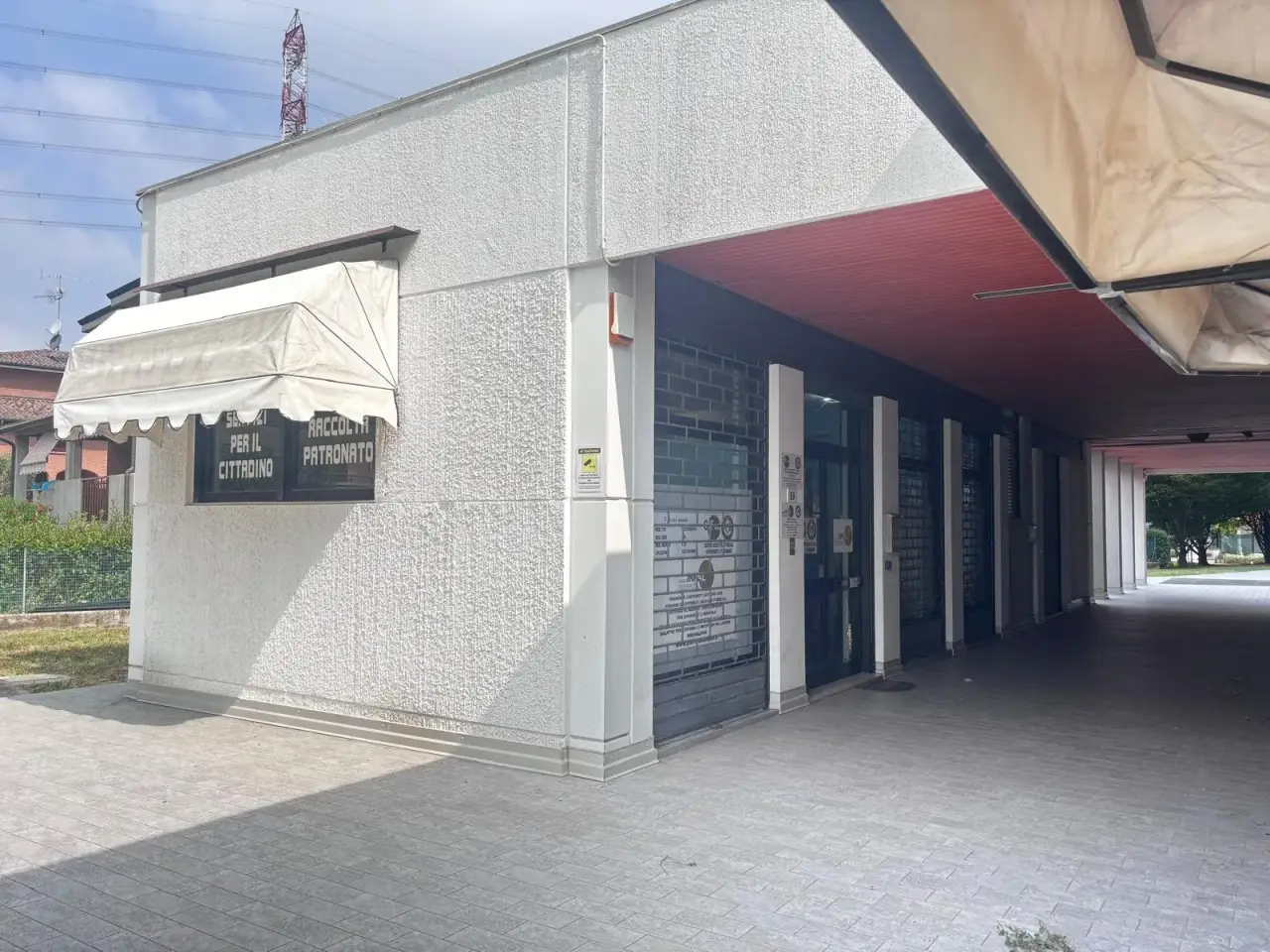 Negozio in Piazza 25 Aprile 19, Anzola Dell'Emilia, {3} - Foto 1