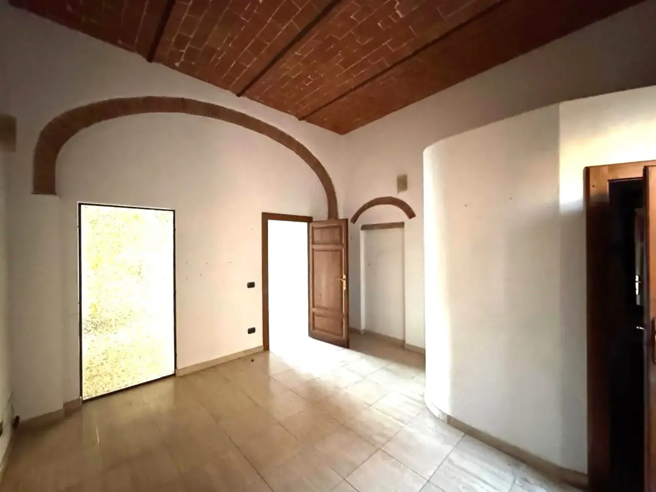 Negozio in , Cecina, {3} - Foto 2