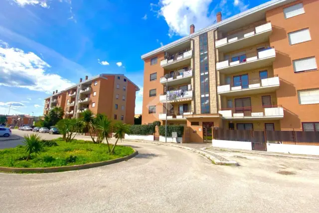 3-room flat in Viale C.Rispoli 305, San Severo - Photo 1