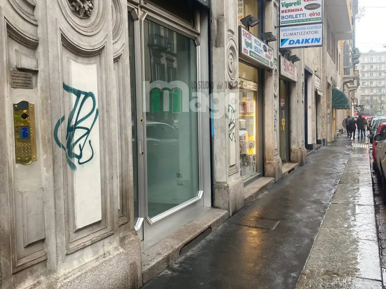 Negozio in Via Cesare Correnti, Milano, {3} - Foto 1