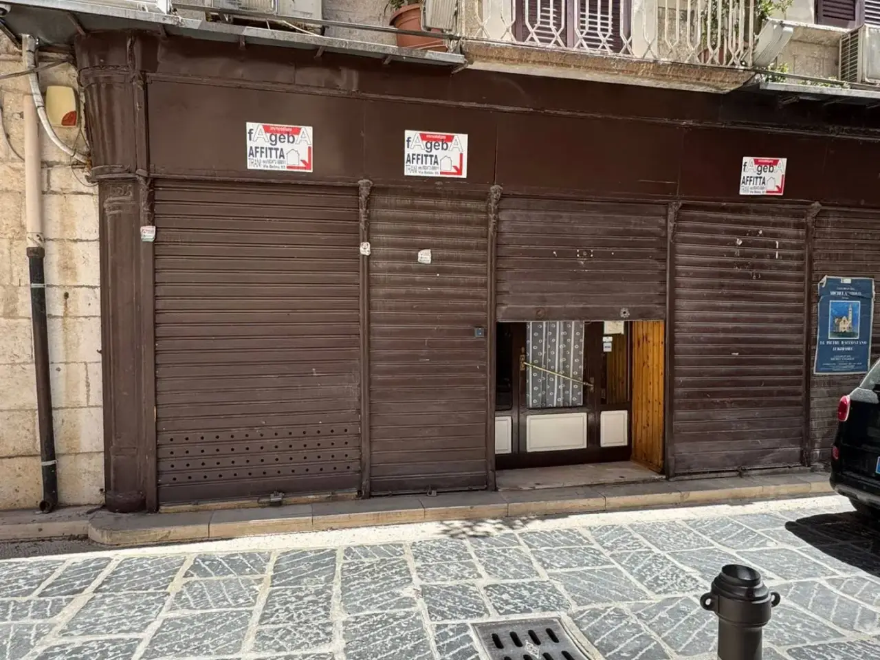 Negozio in Via Mario Pagano 175, Trani, {3} - Foto 1