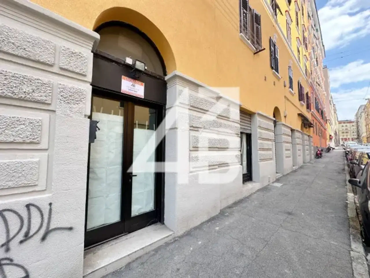 Negozio in Via dei Giuliani 32, Trieste, {3} - Foto 1