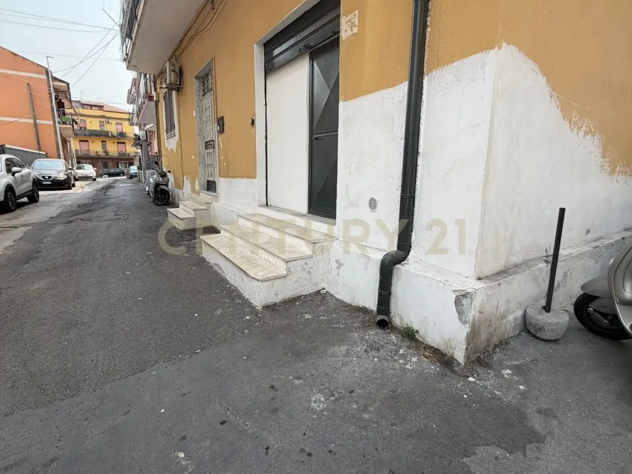 Abbigliamento in Via del Chinotto 26, Catania, {3} - Foto 2