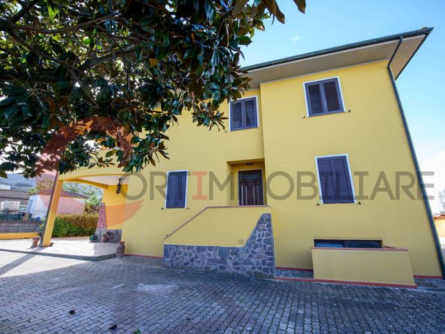 3-room flat in Borgo San Guglielmo 25, Gavorrano - Photo 1