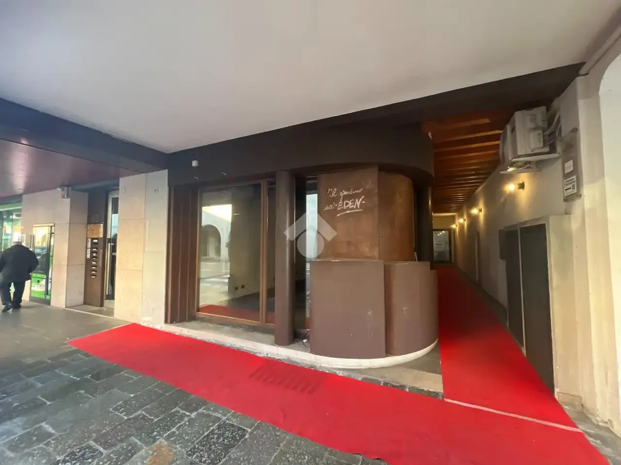 Negozio in Via Roma 39, Cittadella, {3} - Foto 1
