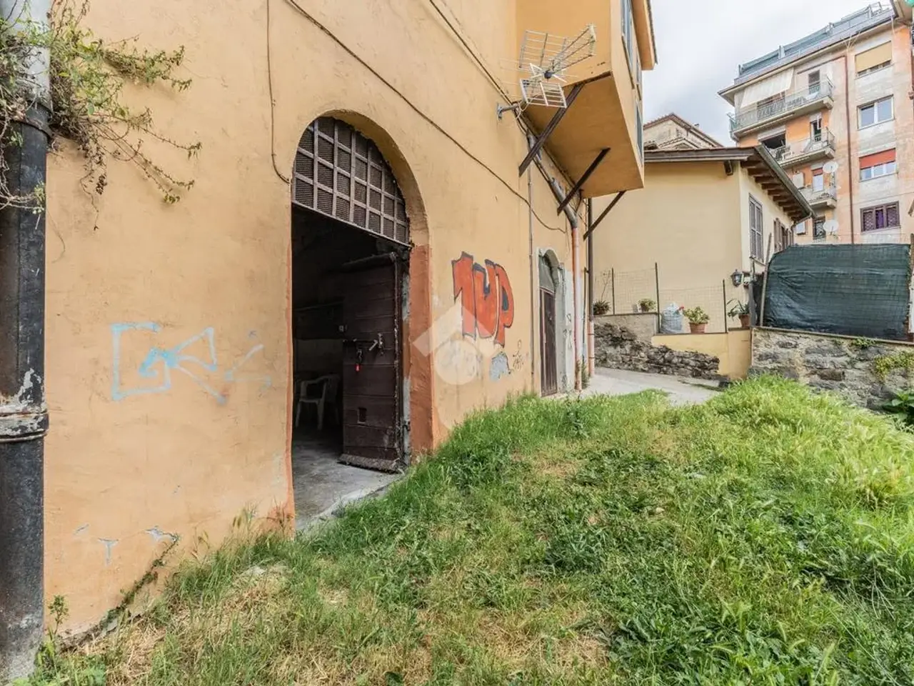 Magazzino in Via Piazza Roma, Bracciano, {3} - Foto 2