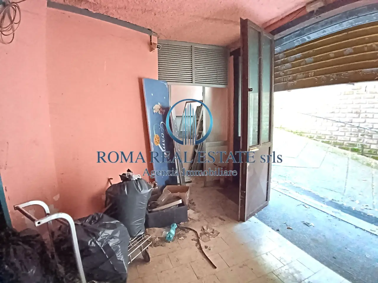 Magazzino in Via dell'Alloro, Roma, {3} - Foto 2