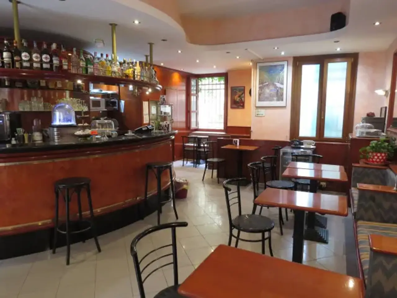 Bar in Via Anton Maria Maragliano, Genova, {3} - Foto 1