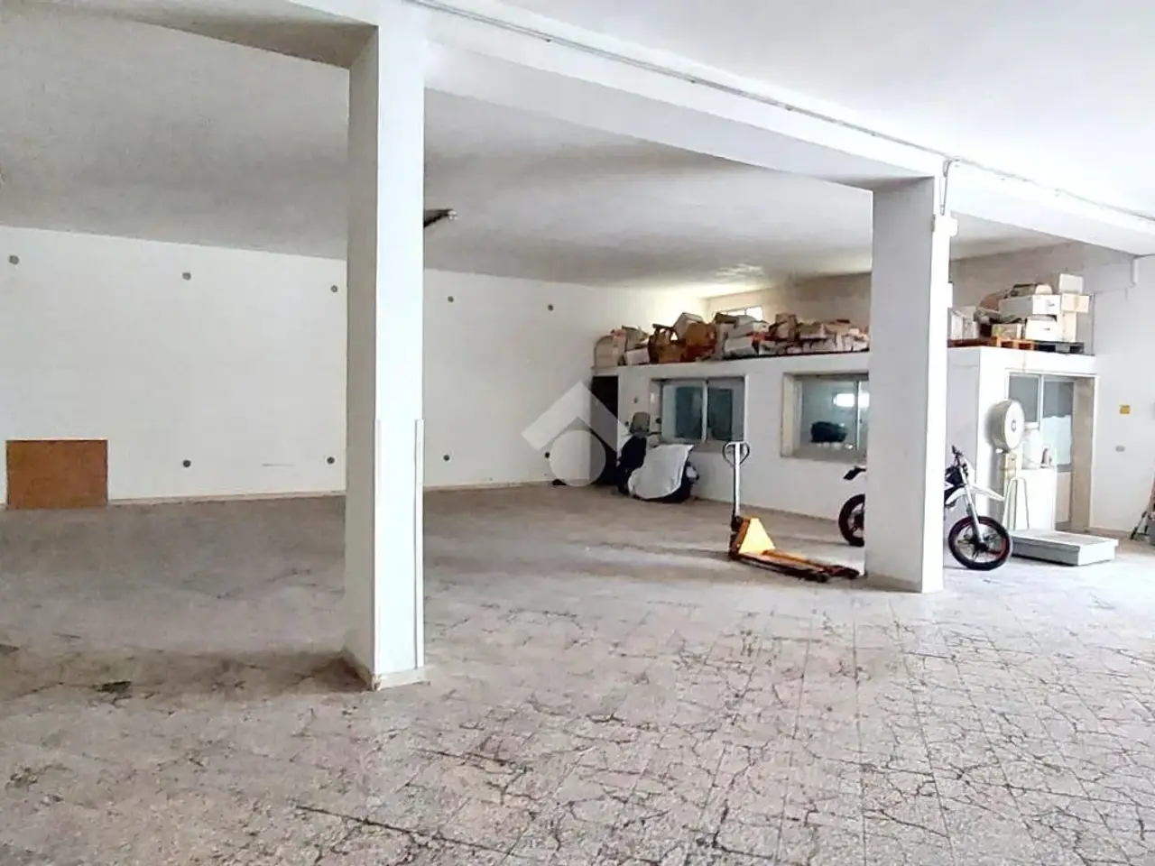 Negozio in Corso dei Mille Traversa Privata 6, Alcamo, {3} - Foto 1