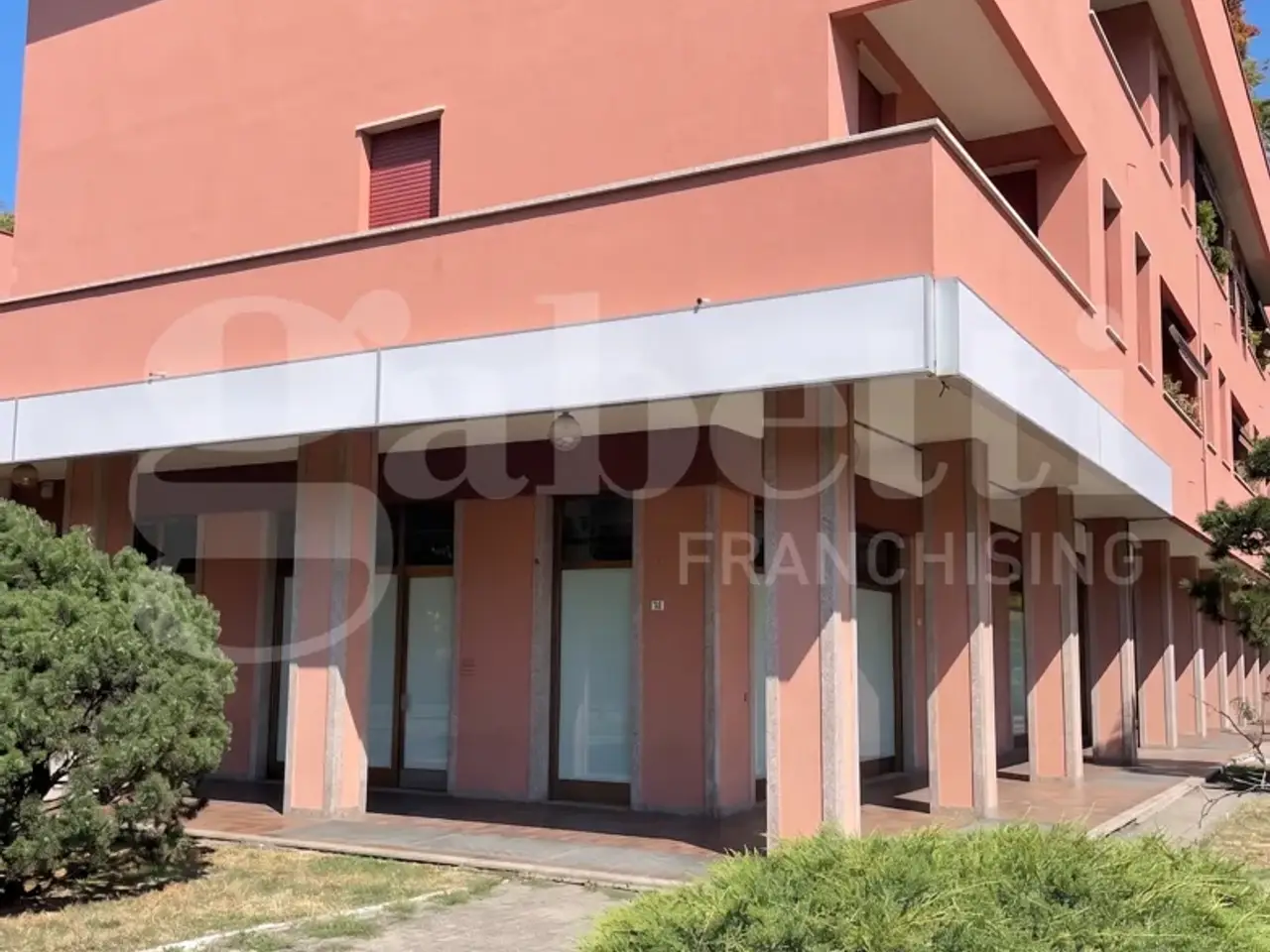 Negozio in Via Milano 18/d, Cassano D'Adda, {3} - Foto 2