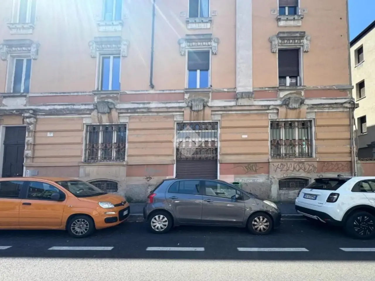 Magazzino in Via F.Lli Ugoni 16, Brescia, {3} - Foto 2