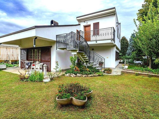 Villa in Via Giuseppe Parini 14, Nichelino - Foto 1