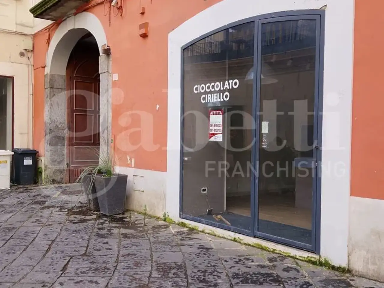 Negozio in Via G. Sanfelice 24, Aversa, {3} - Foto 2