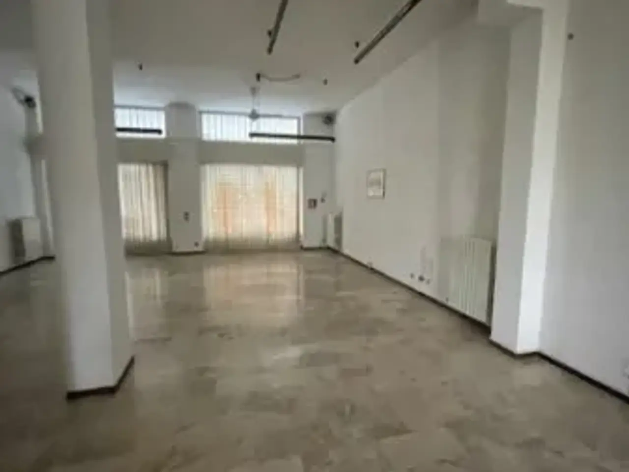 Negozio in Corso Alessandria, Tortona, {3} - Foto 1