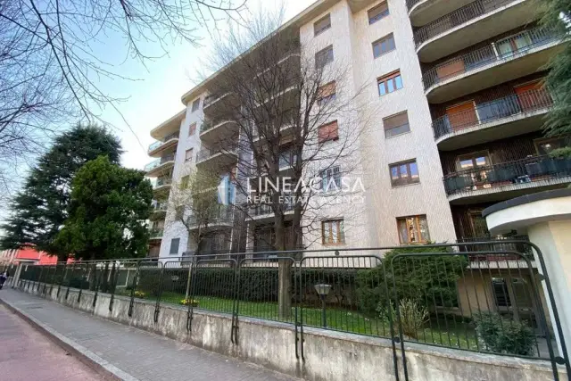 2-room flat in Via Lombardia  37, Buccinasco - Photo 1