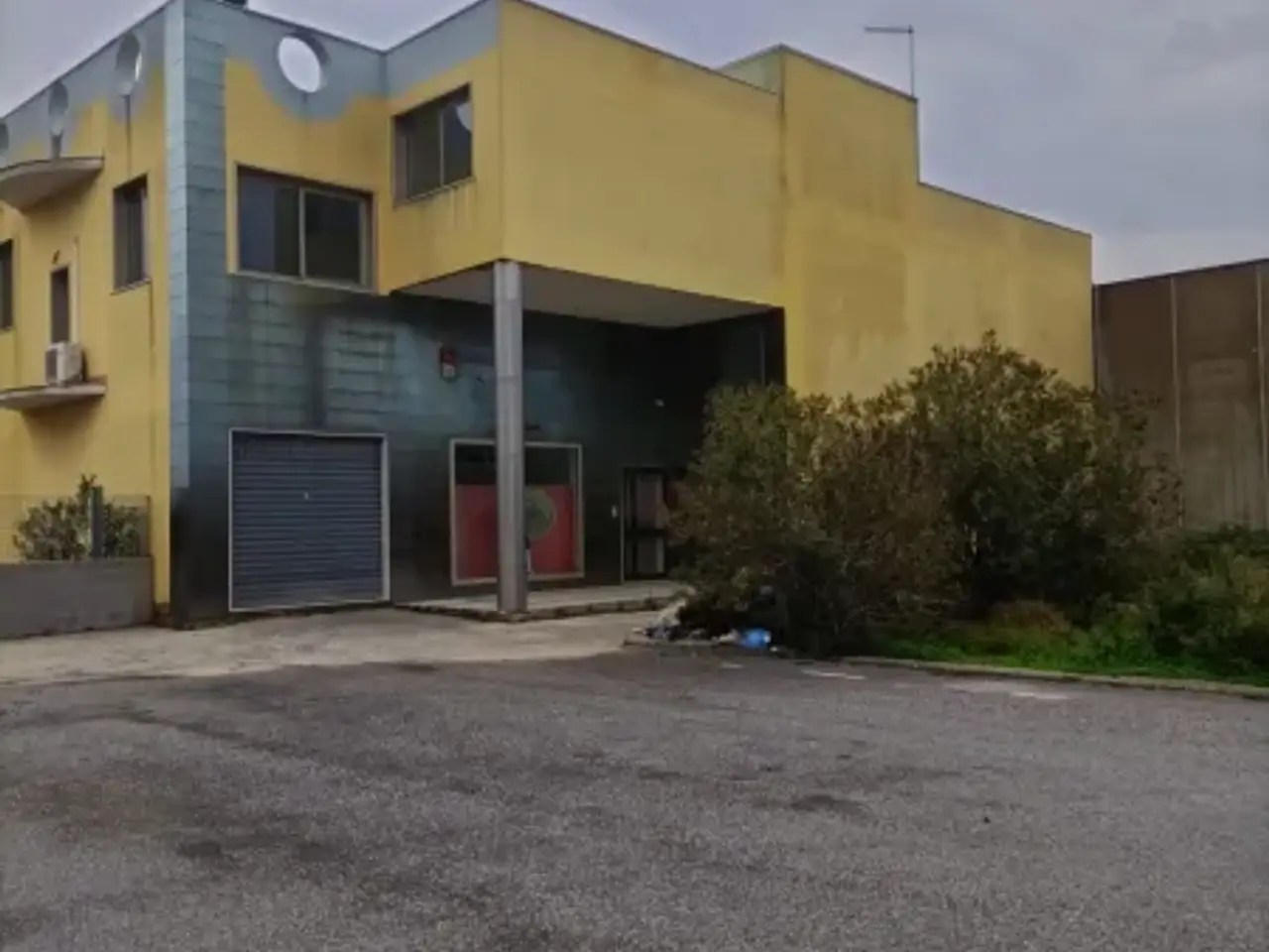 Palazzina commerciale in , Floridia, {3} - Foto 2