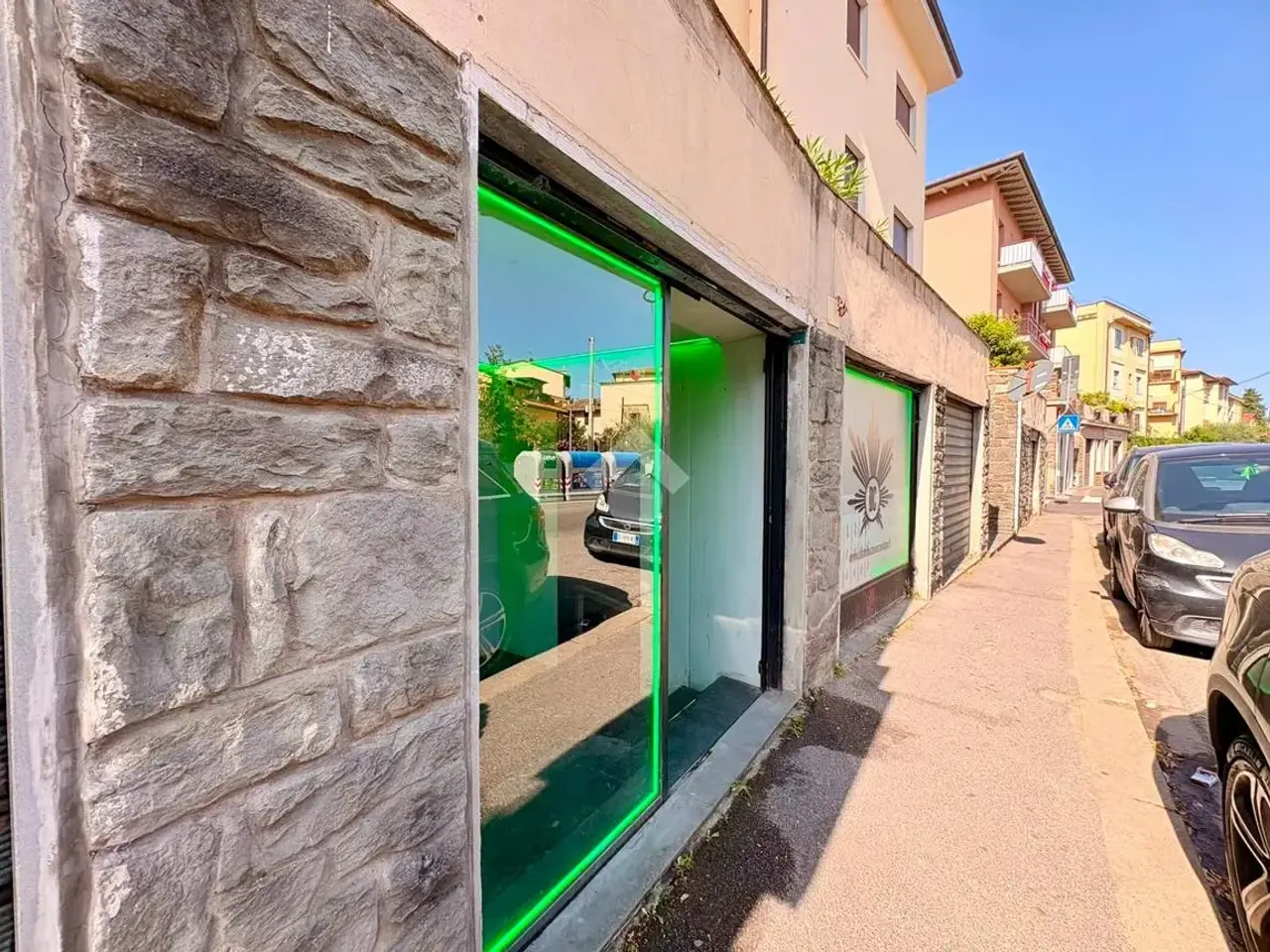 Negozio in Via di Ripoli 106, Firenze, {3} - Foto 1