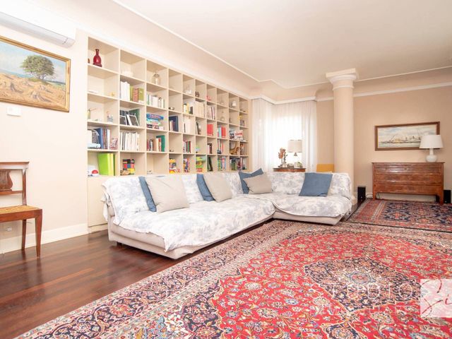 main gallery real estate image