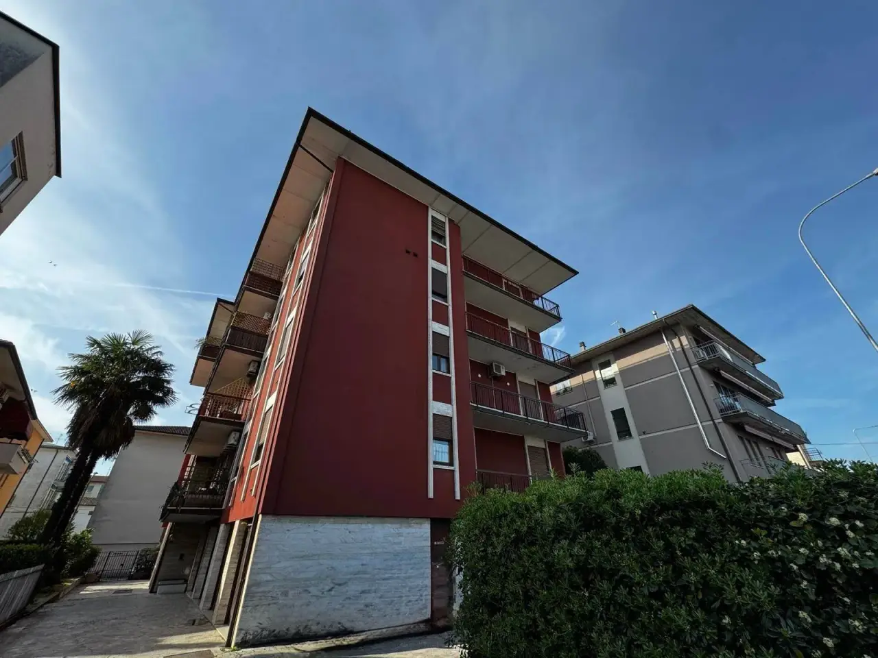 Negozio in Via Jacopo dal Verme, Vicenza, {3} - Foto 1