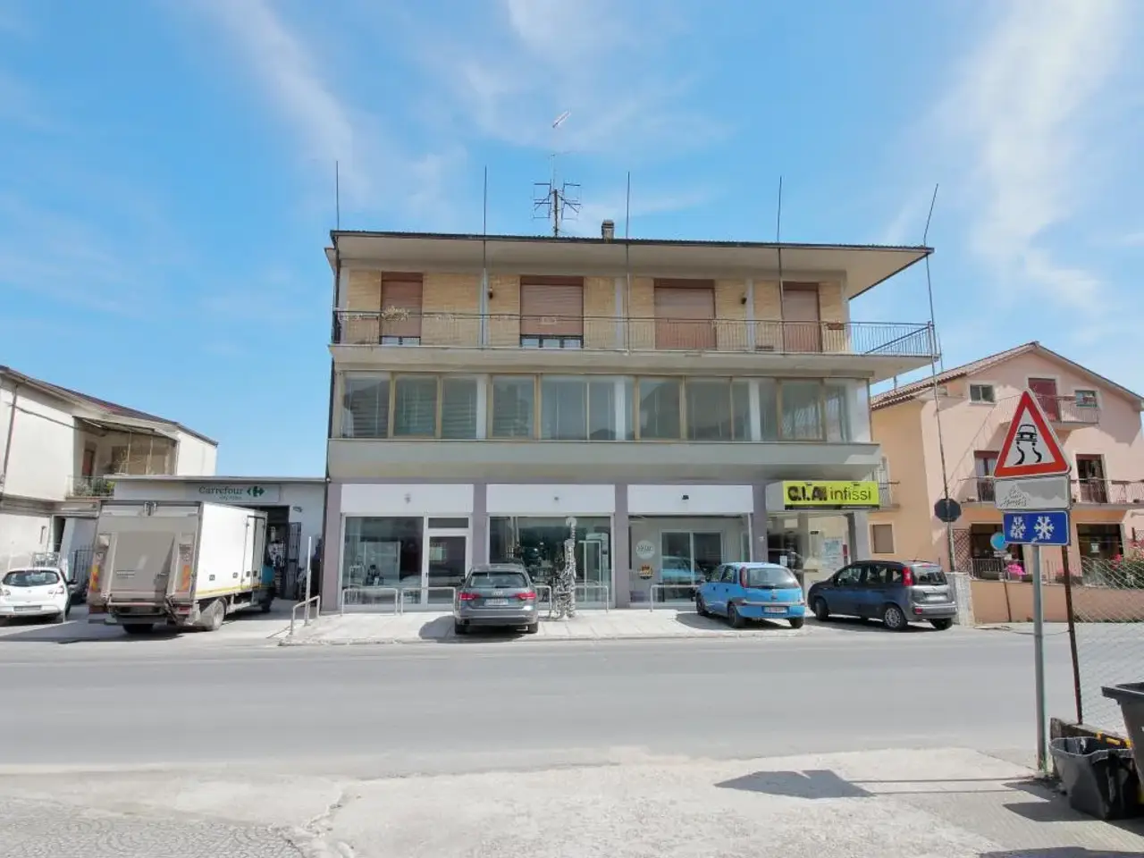 Palazzina commerciale in Via Roma 31, Amelia, {3} - Foto 1
