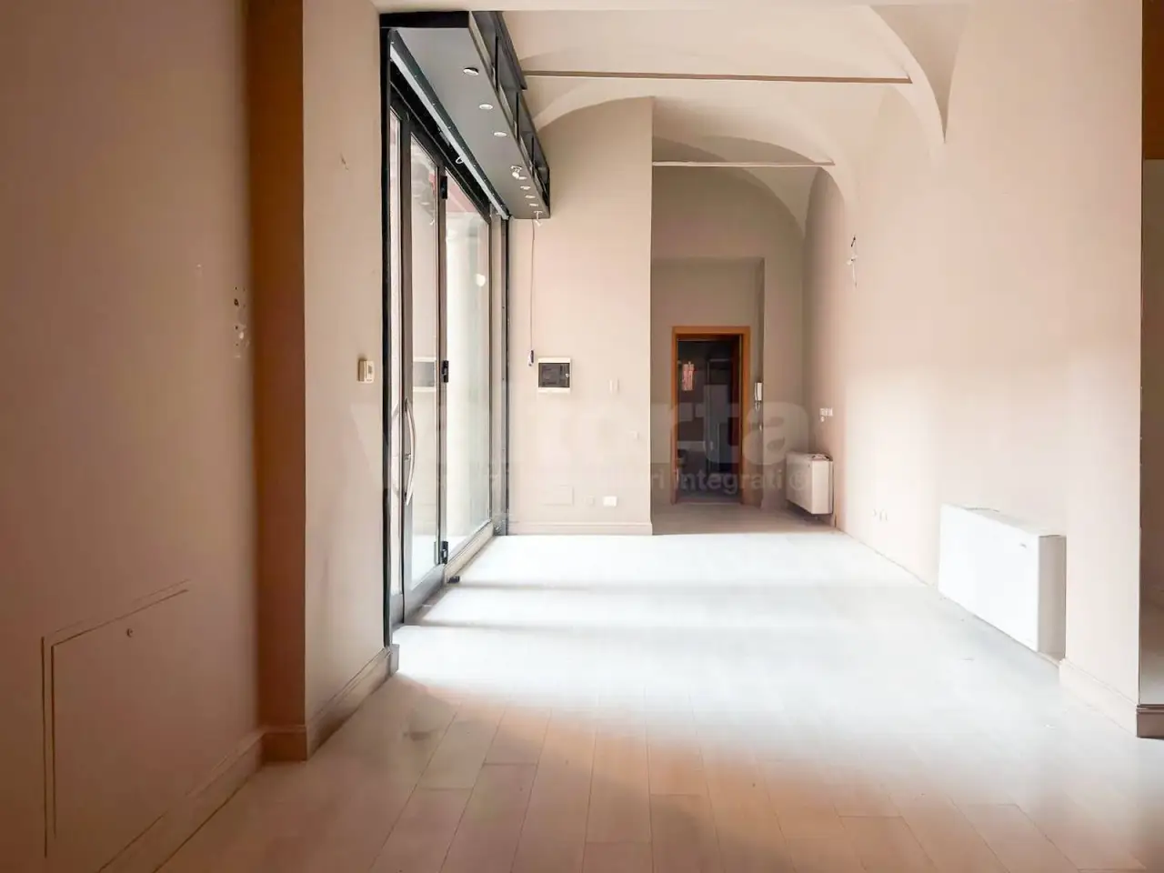 Negozio in Via Vittorio Emanuele II 13, Monza, {3} - Foto 2
