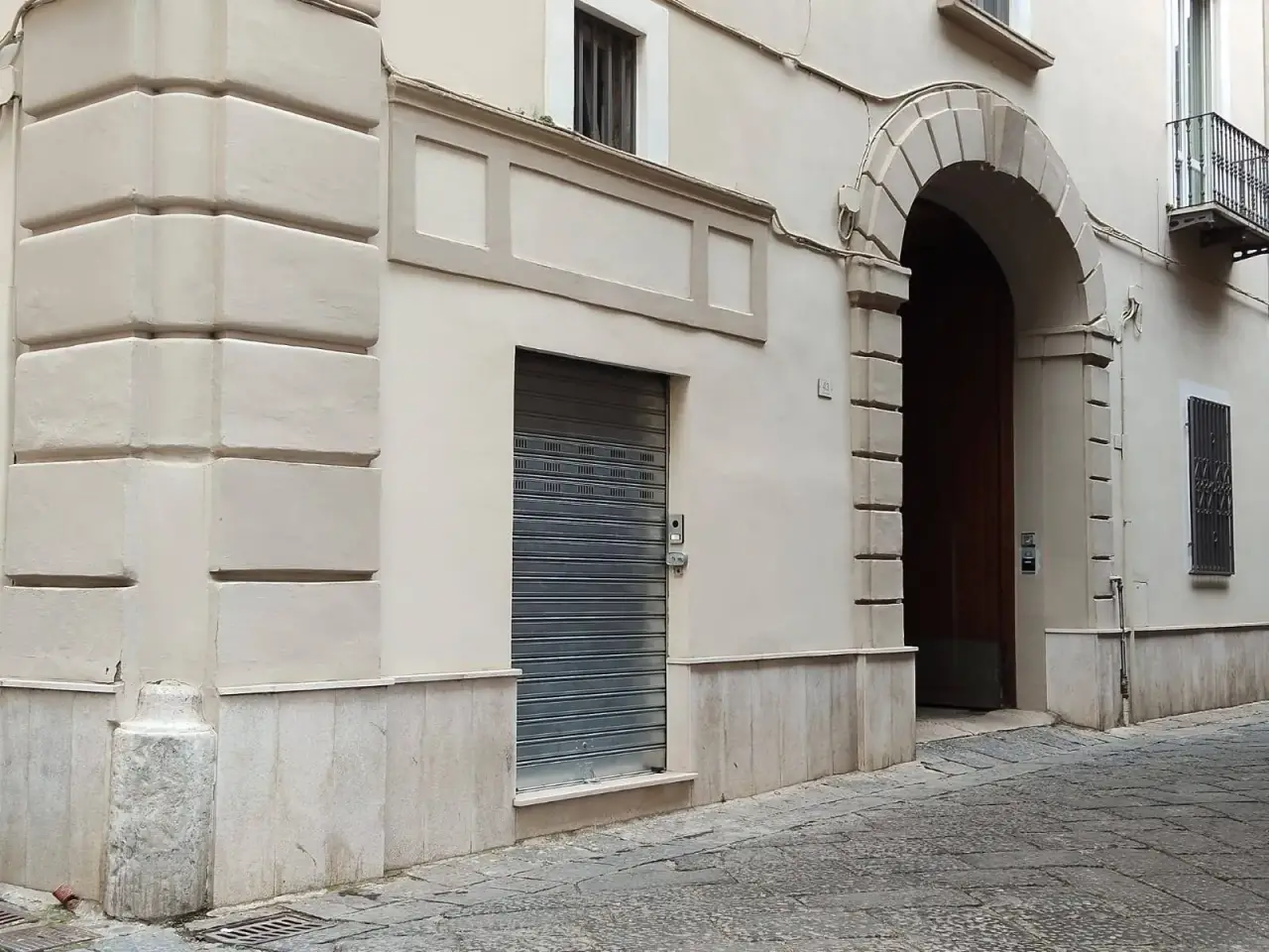 Negozio in Via Roberto d'Angio' 43, Santa Maria Capua Vetere, {3} - Foto 1
