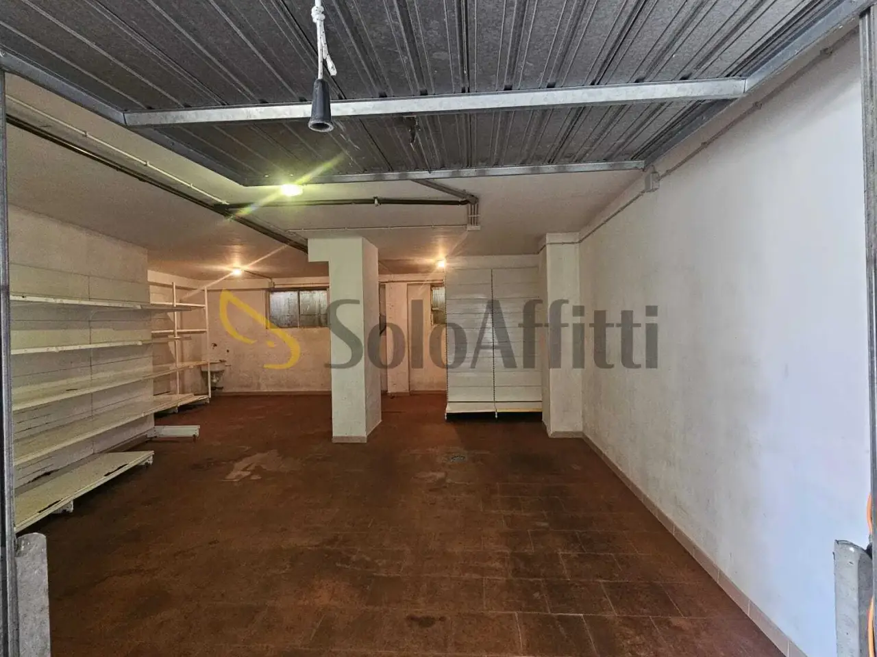 Parcheggio chiuso in Via Parigi 46, Potenza, {3} - Foto 2