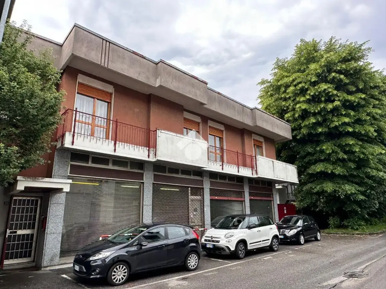 Negozio in Via Alberto Gabellini 23, Desio, {3} - Foto 2