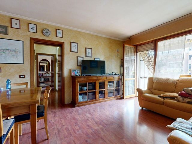 4-room flat in Via Luigi Cipriani 88, Rieti - Photo 1